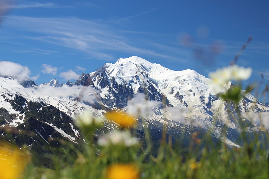 Photo du Mont Blanc, plus haut sommet d'Europe.